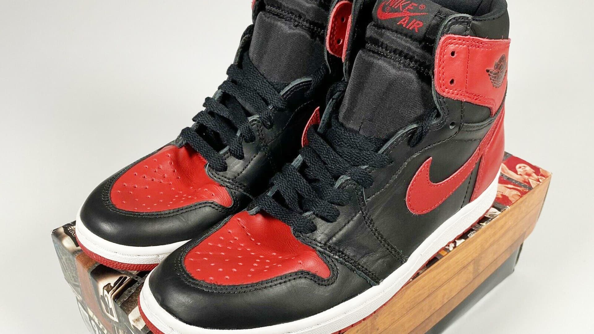 Let at ske Sekretær etnisk EBay touts sale of rare Air Jordan sneakers