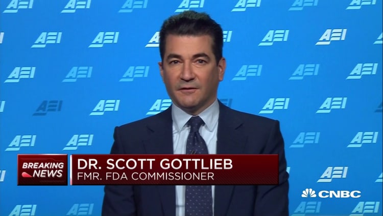 Gottlieb on Moderna vaccine: We can effectively end Covid pandemic in 2021