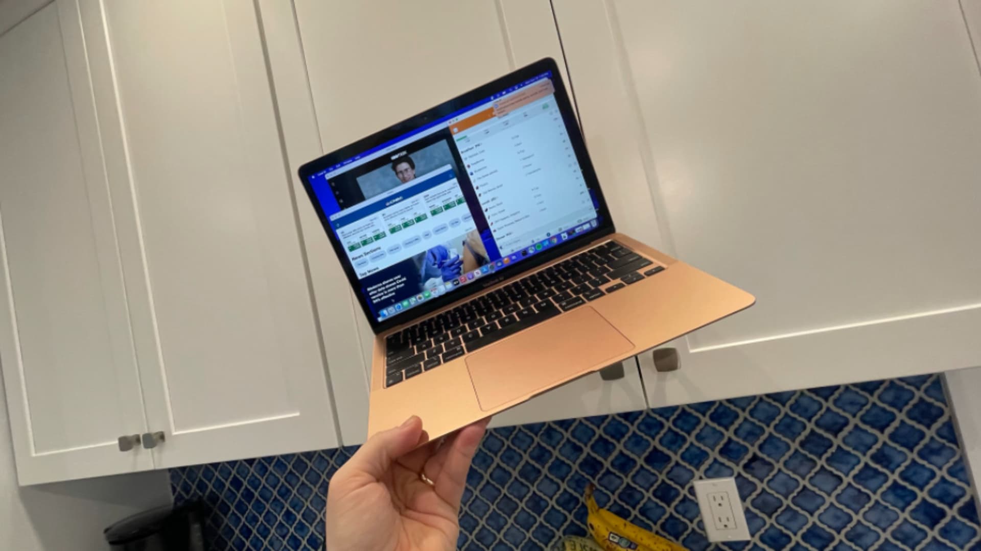 2020 MacBook Air with M1 chip