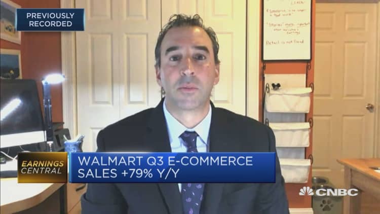 Walmart's e-commerce push puts it on a good footing: Analyst