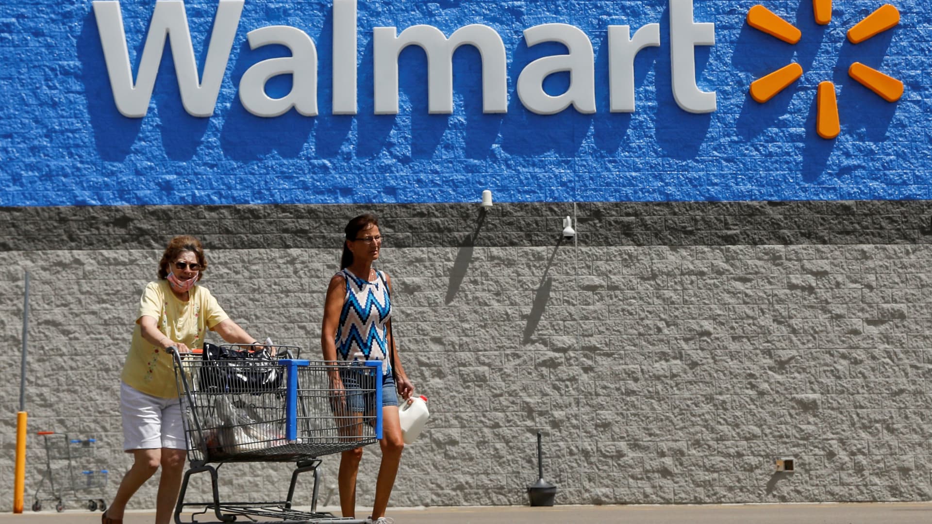 What Walmart’s profit warning means for Amazon, Target and the rest of retail