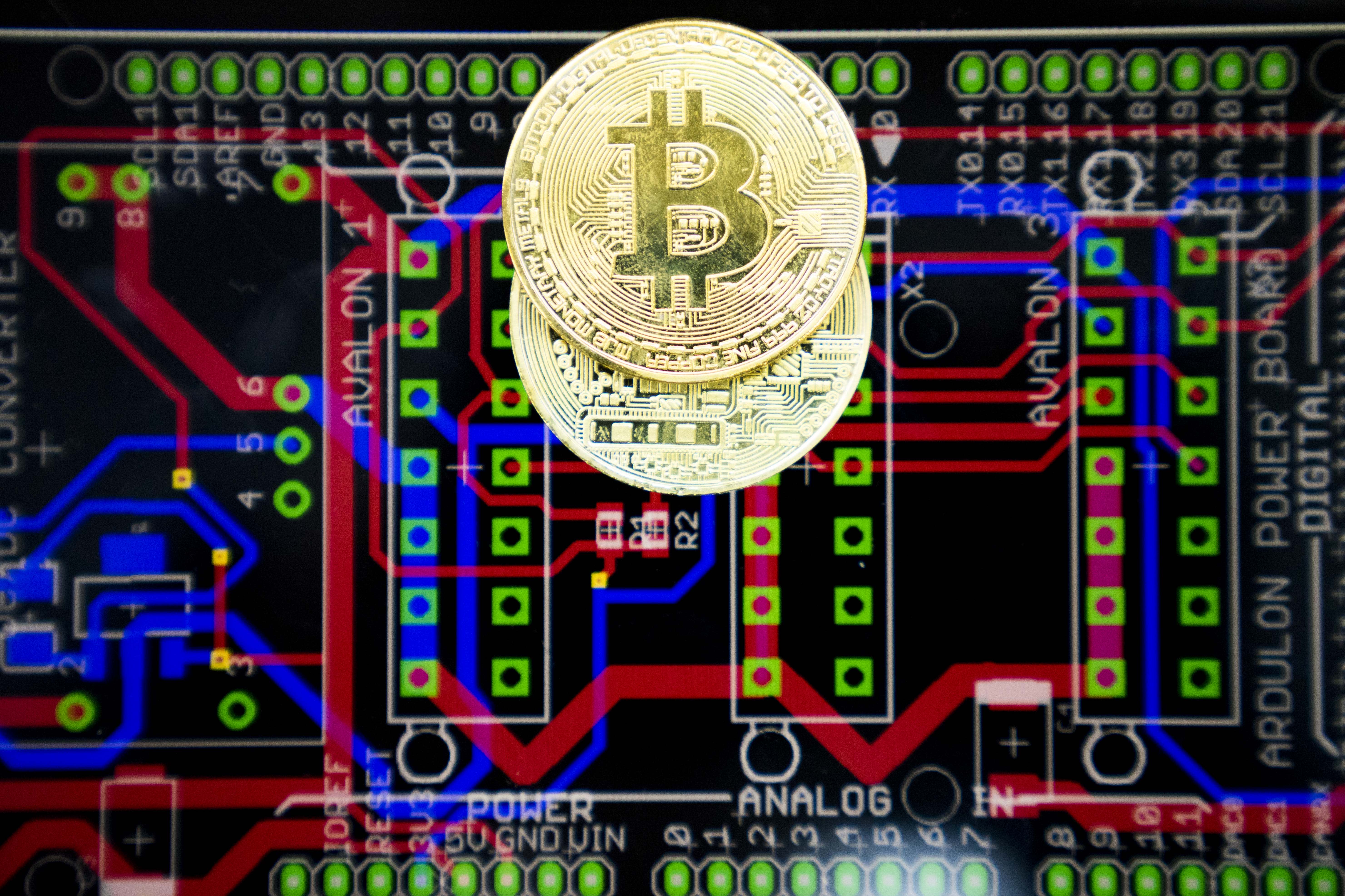 China Bitcoin Mining Hub To Shut Down Cryptocurrency Projects