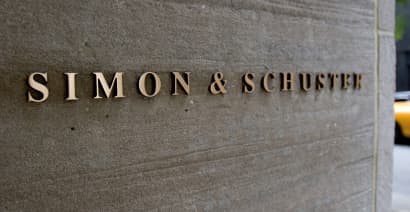 Paramount to sell Simon & Schuster to KKR for $1.62 billion; earnings beat