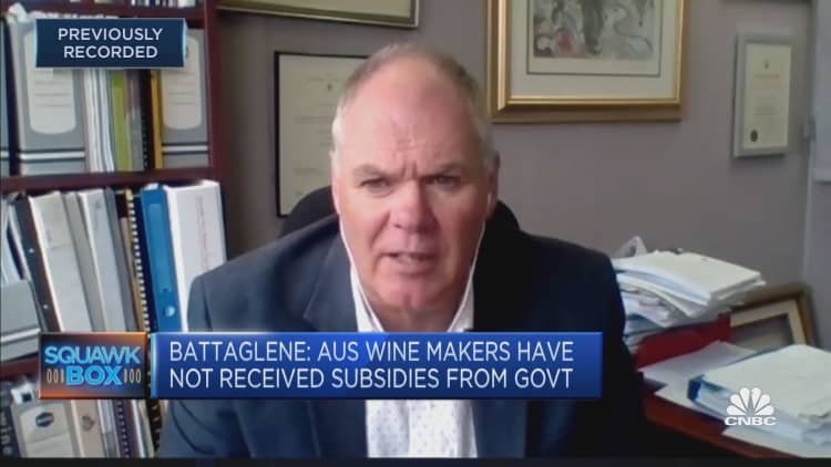 Australia-China trade spat leaves 'devastating impact' on small wine businesses, says CEO
