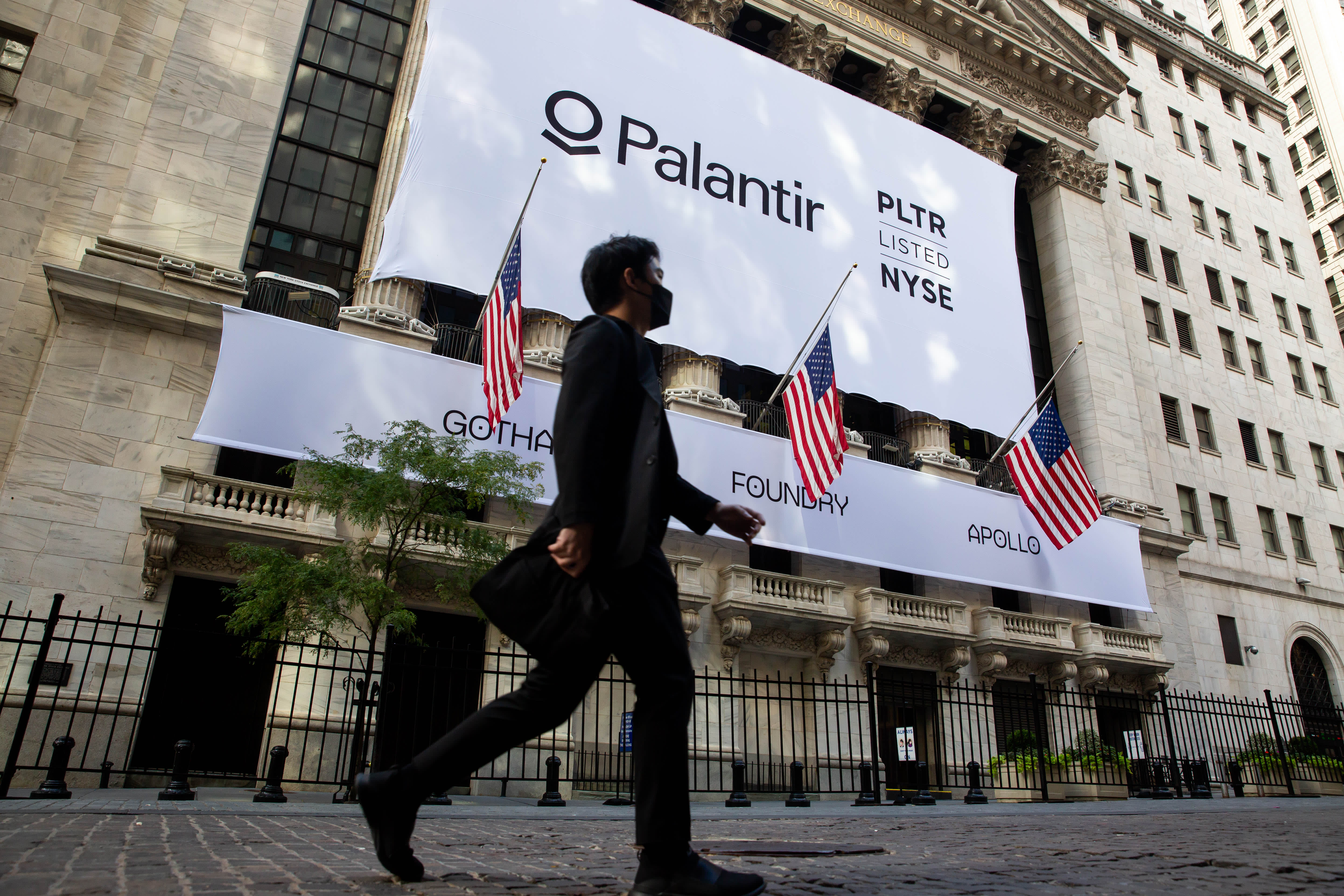 Last year at this time, Palantir was gearing up for its long-awaited stock market debut. Now, the data analytics software developer has emerged as a m
