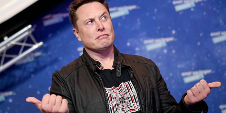 Tesla shares slide after Elon Musk proposes selling 10% of his stock in a Twitter poll