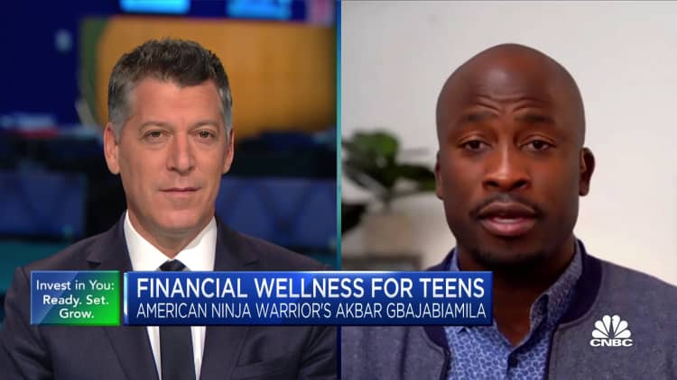 'American Ninja Warrior' co-host on talking to teens about economic disparity