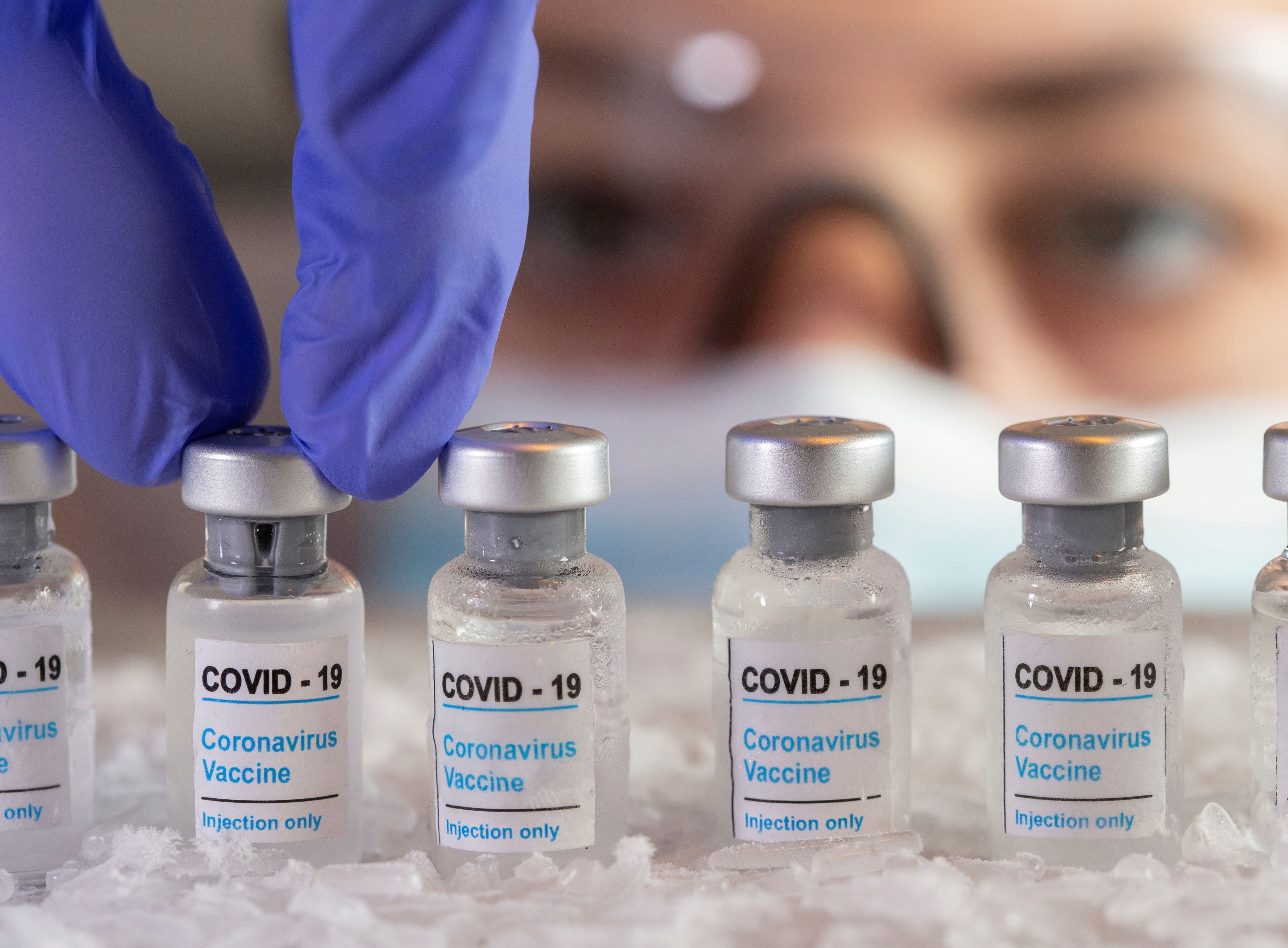 covid vaccine: fda may authorize pfizer's this week