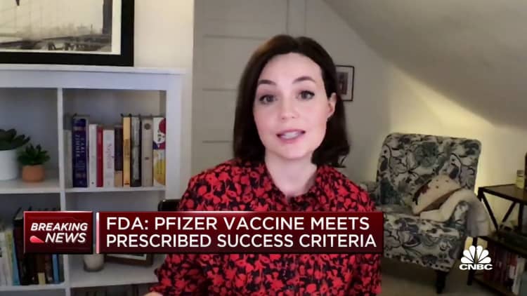 FDA says Pfizer's vaccine meets prescribed success criteria
