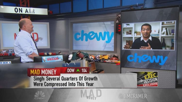Chewy CEO says growth the pet food company is seeing is not pandemic driven