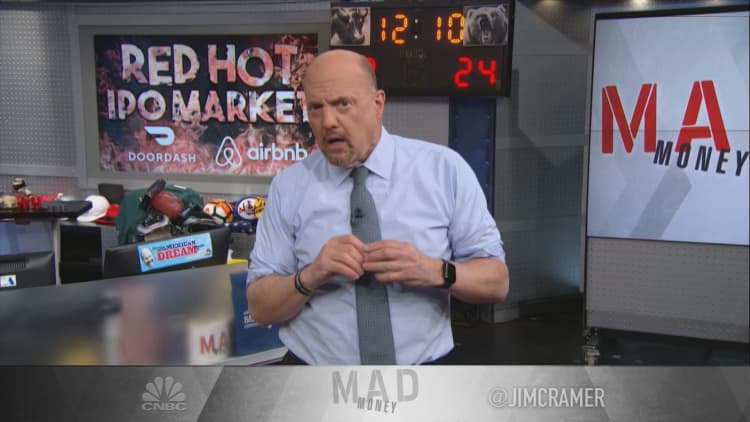 Cramer recommends trimming positions with market near highs