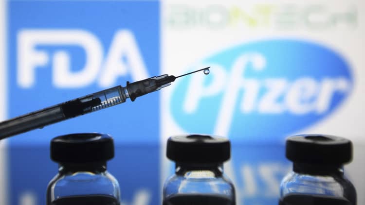 Pfizer forecasts $15 billion in revenue from Covid vaccine in 2021