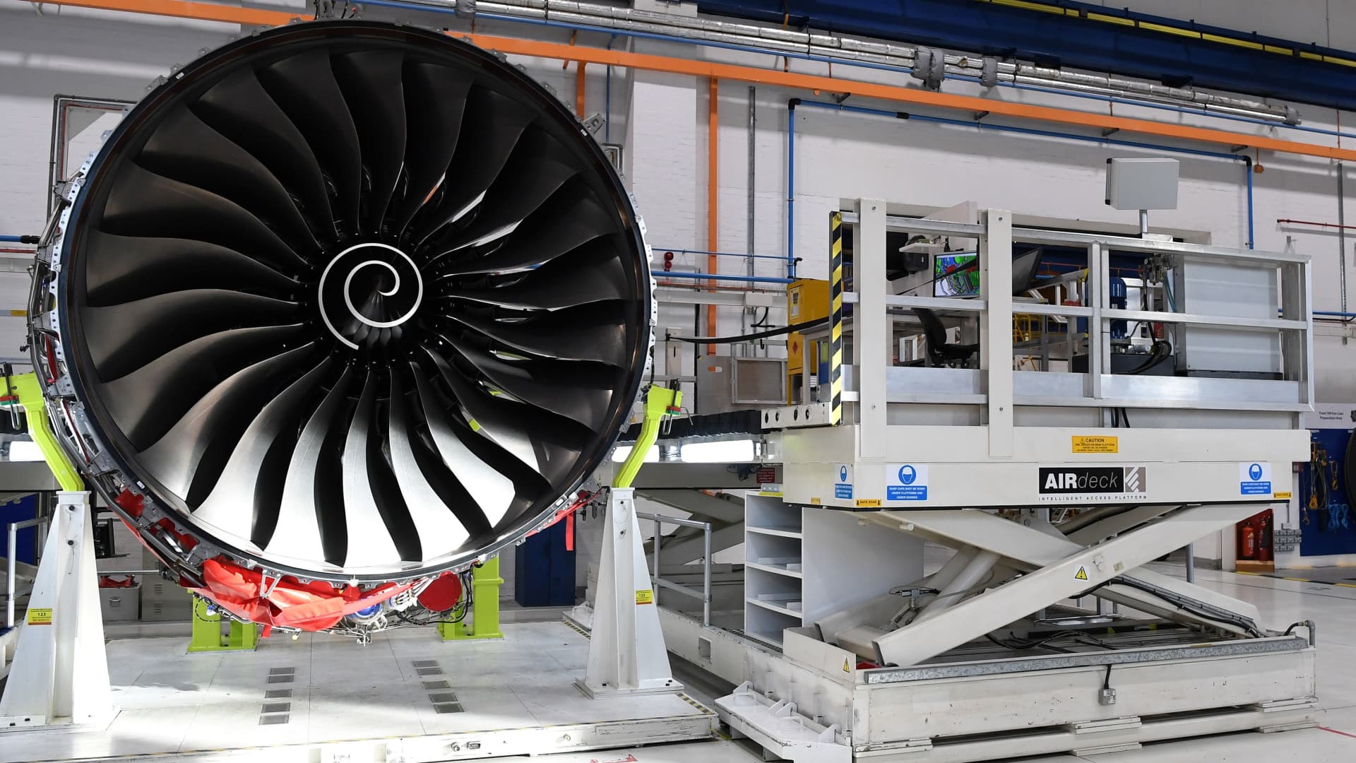 Rolls-Royce shares soar by 23% after annual results crush expectations