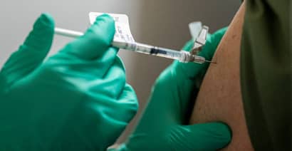 CVS Health, Walgreens start offering Covid vaccines at hard-hit nursing homes 