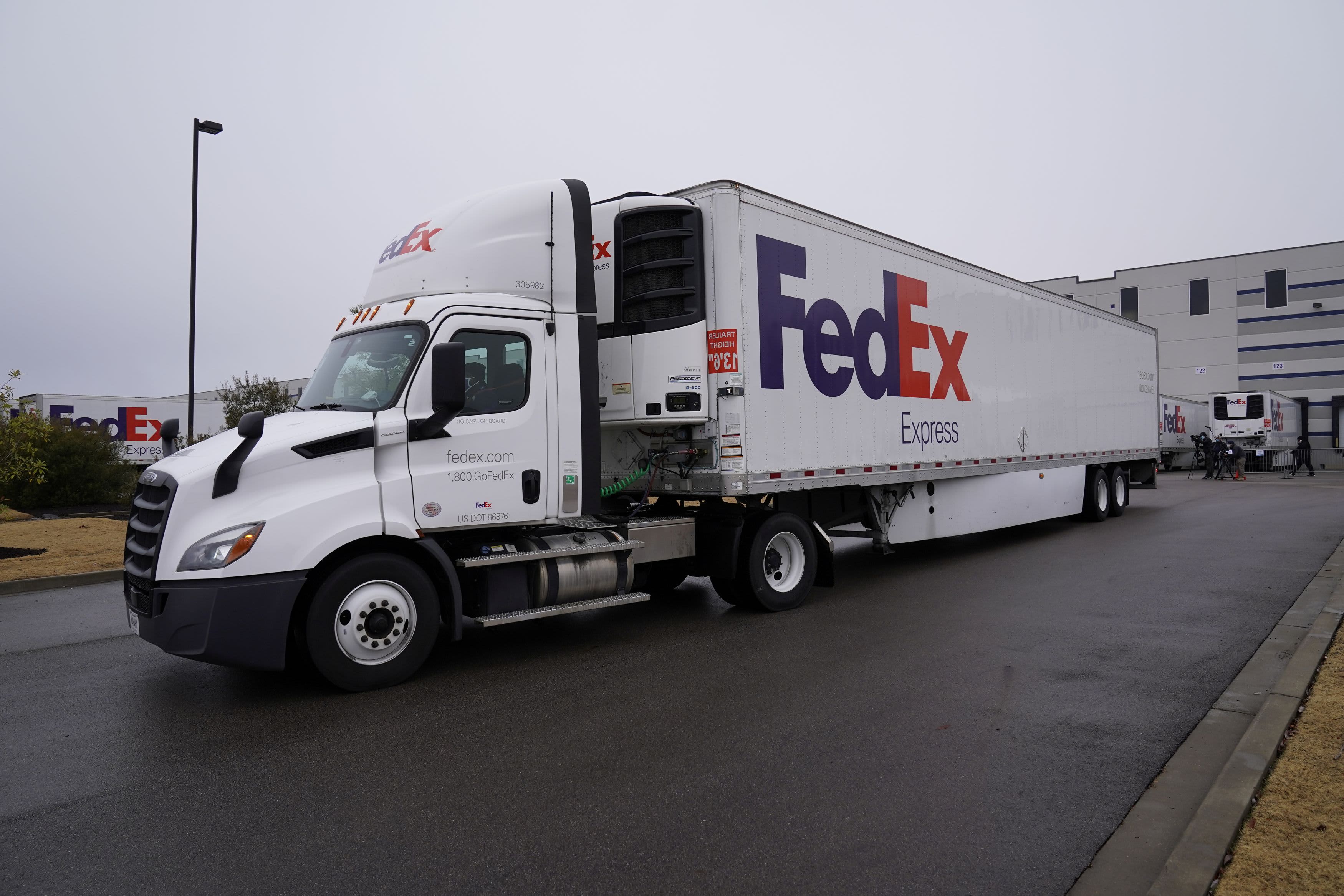 FedEx (FDX) Q3 2021 earnings