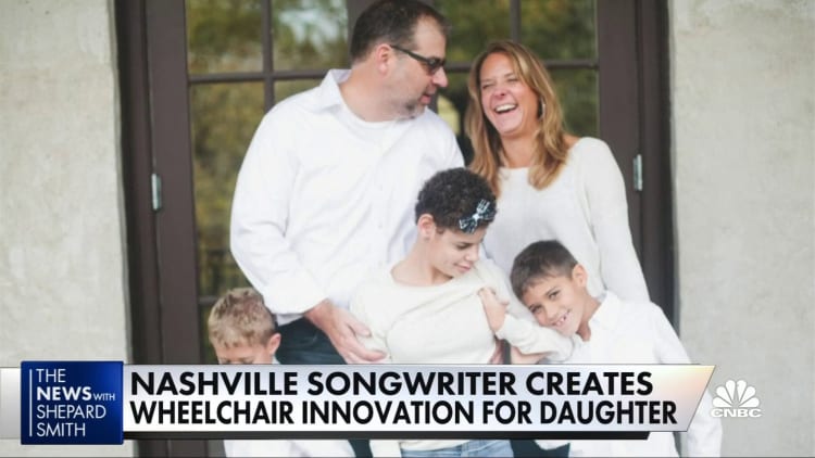 Nashville songwriter dad creates power wheelchair 'Luci' for his daughter