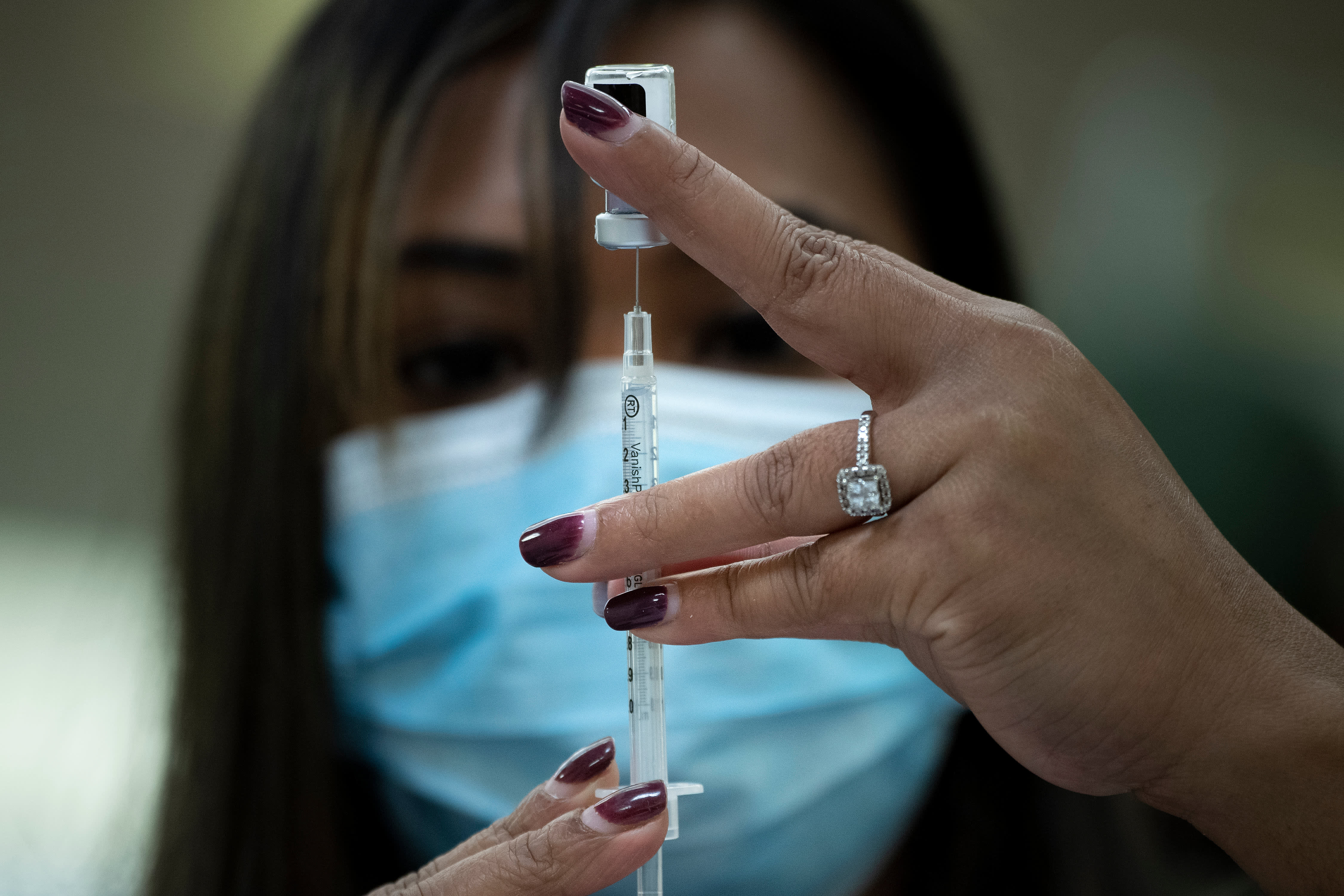 Cdc Severe Allergic Reactions To Covid Vaccine Run 10 Times Flu Shot Still Rare