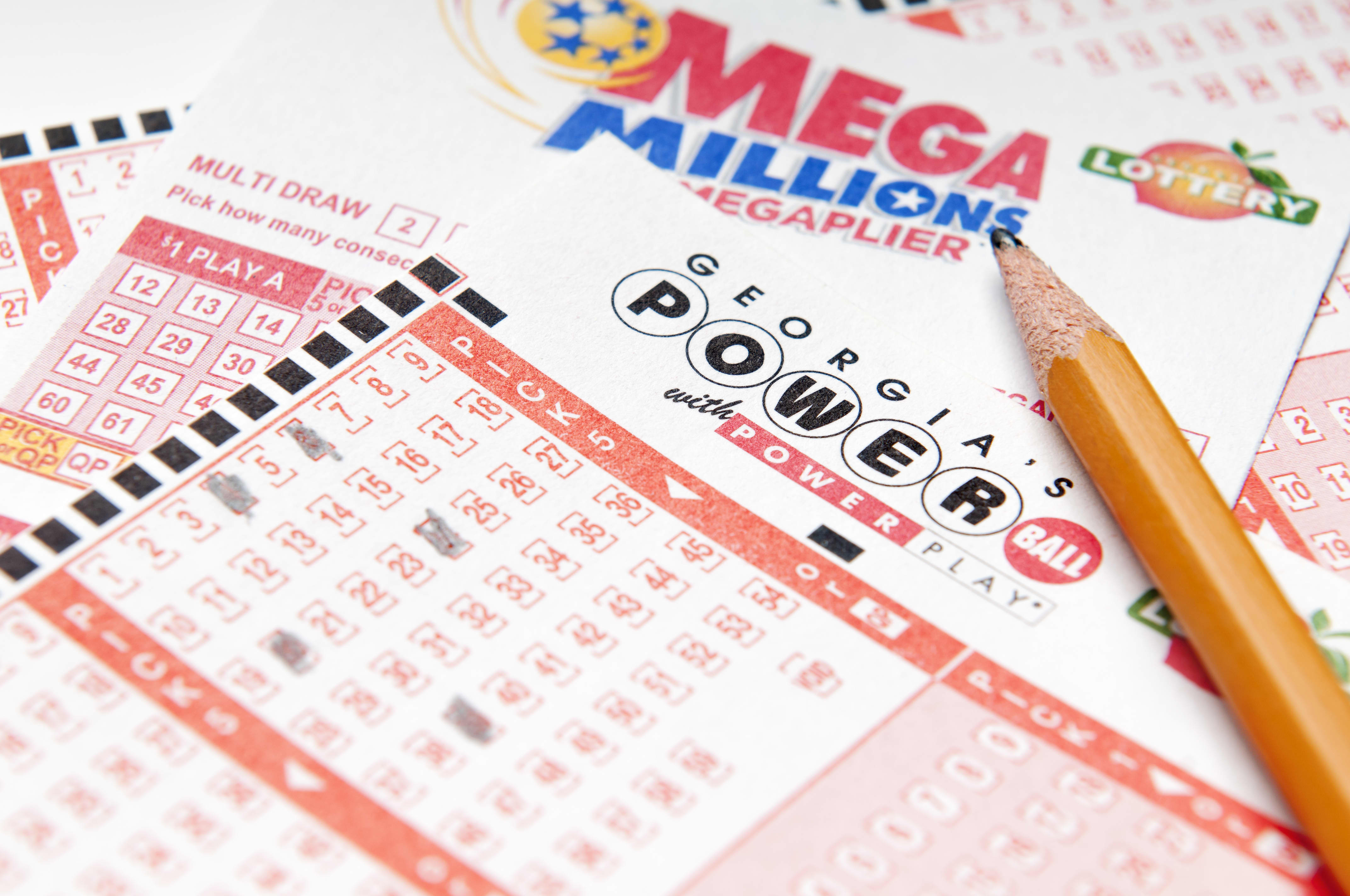 The Mega Millions and Powerball awards exceed $ 400 million
