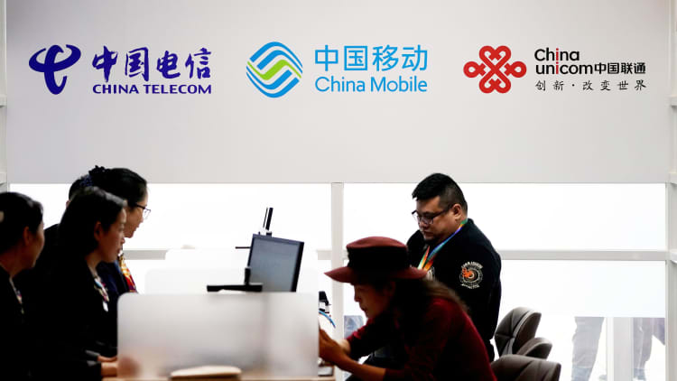 NYSE will delist three big China telecom companies, reversing decision again
