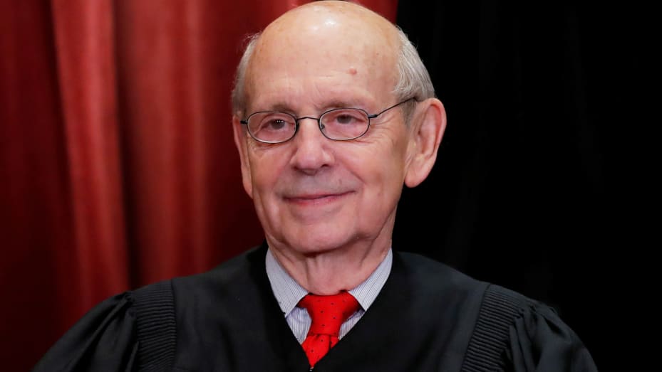 Supreme Court Justice Stephen Breyer to retire, giving Biden a chance to nominat..
