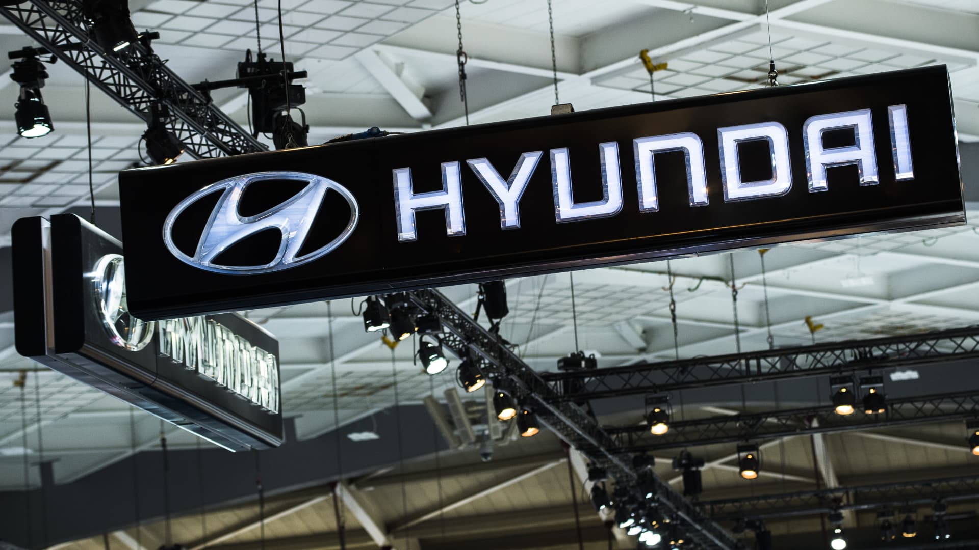 Hyundai to invest .5 billion to build EVs and batteries in Georgia