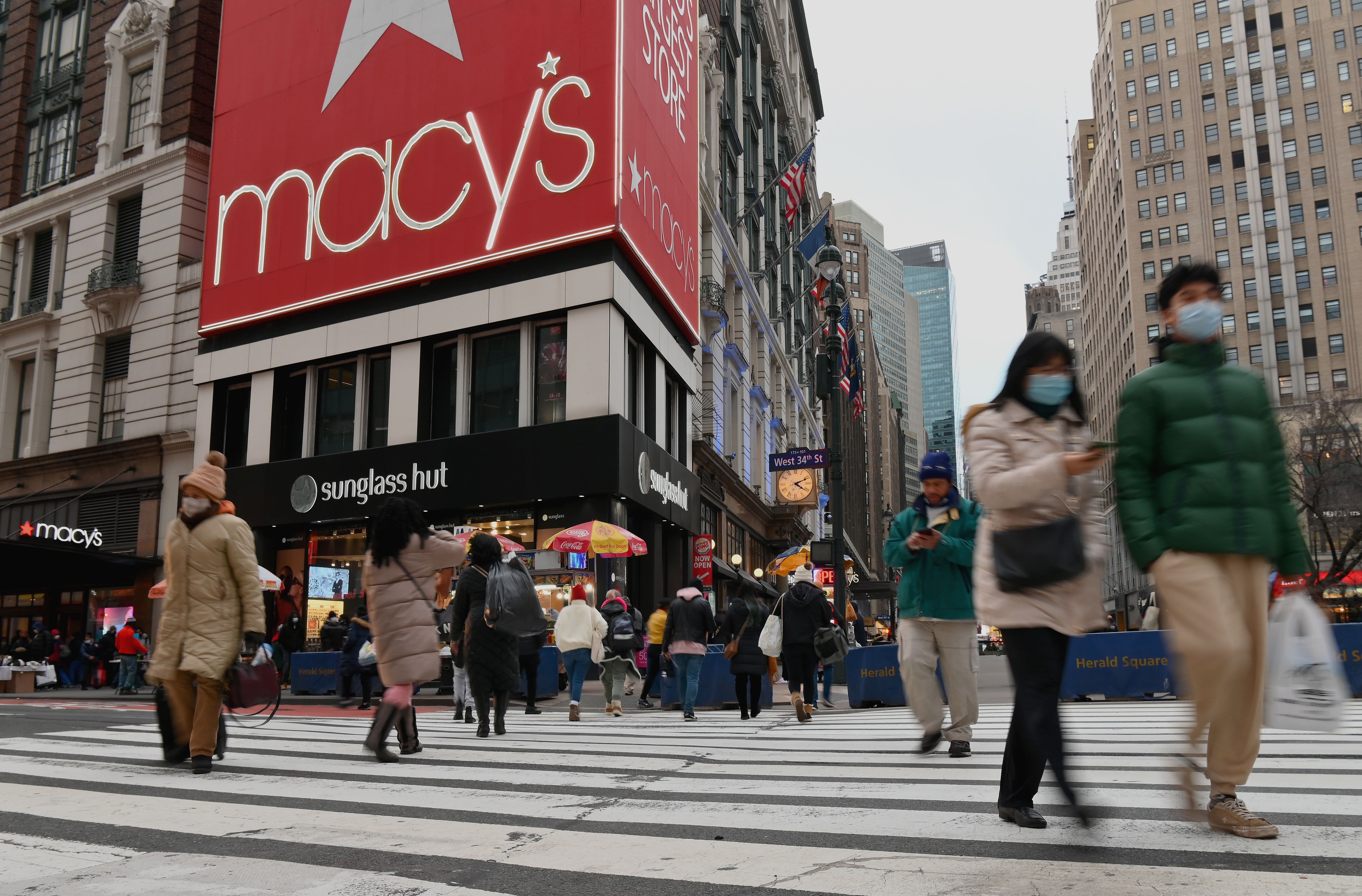 Macy’s (M) reports earnings in the fourth quarter of 2020, with sales higher