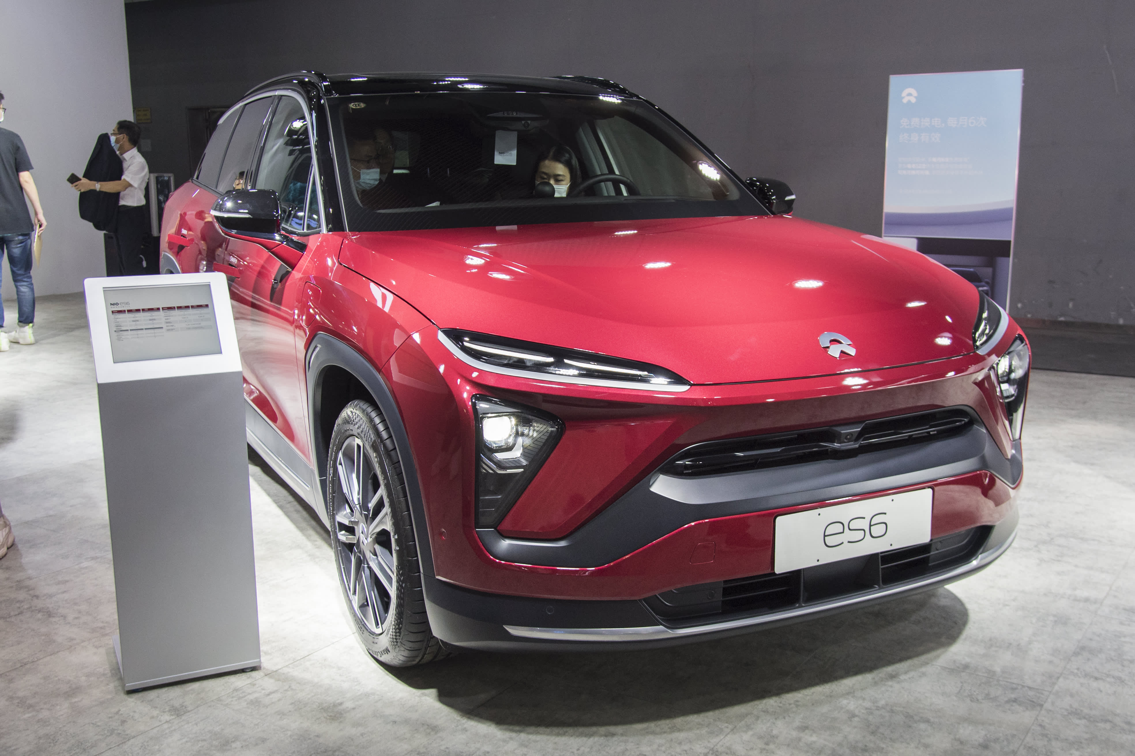 Chinese electric carmaker Nio sees deliveries drop in October