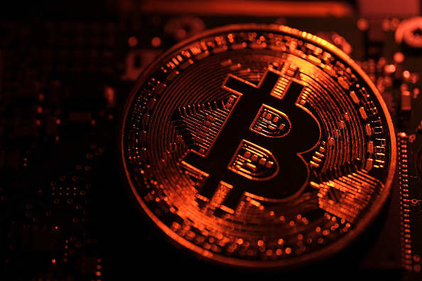 bitcoin aud rata cum să faci bani să investească în bitcoin