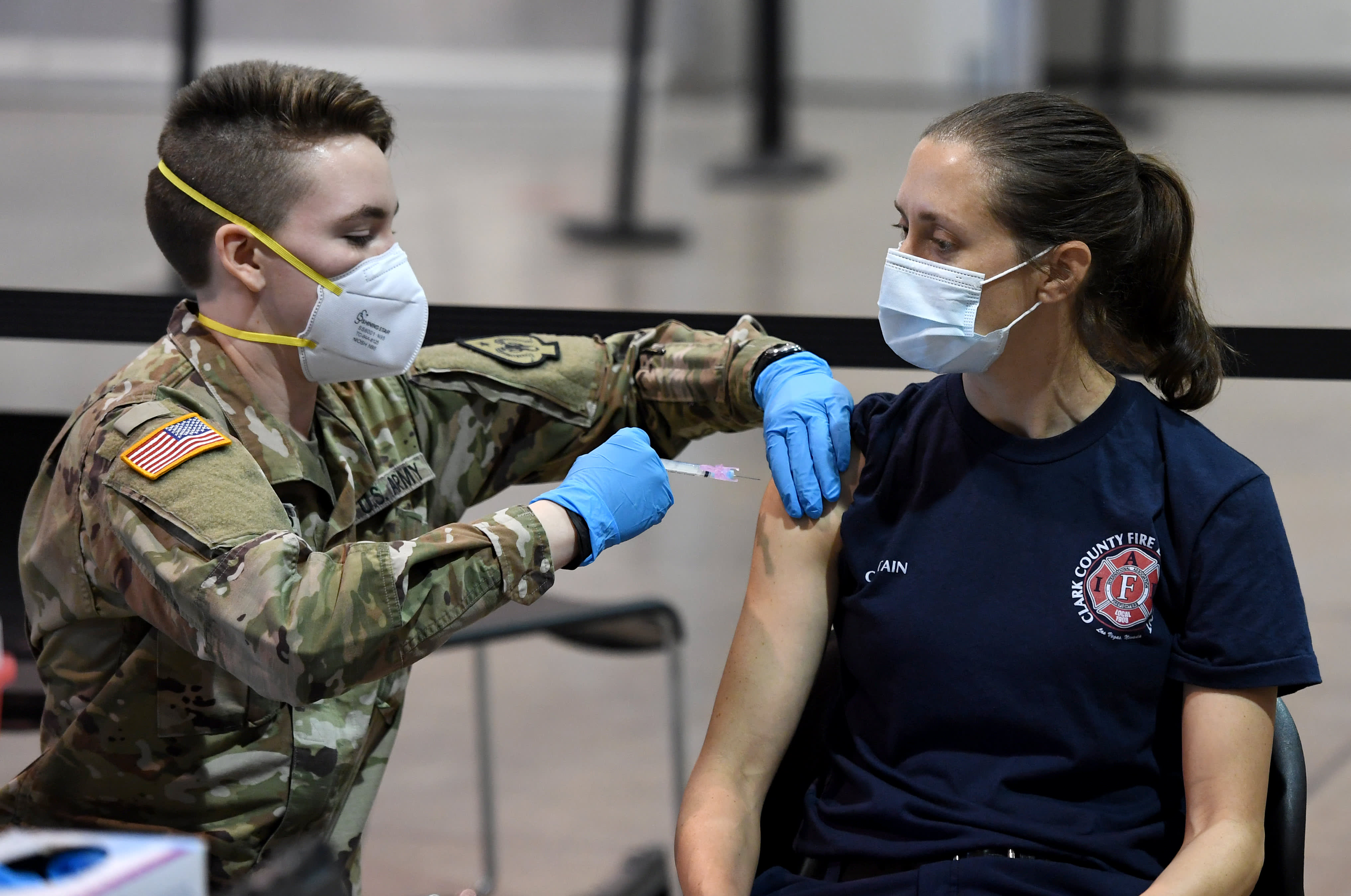 Pray to set up FEMA, national guard, to set up Covid vaccine clinics across the US
