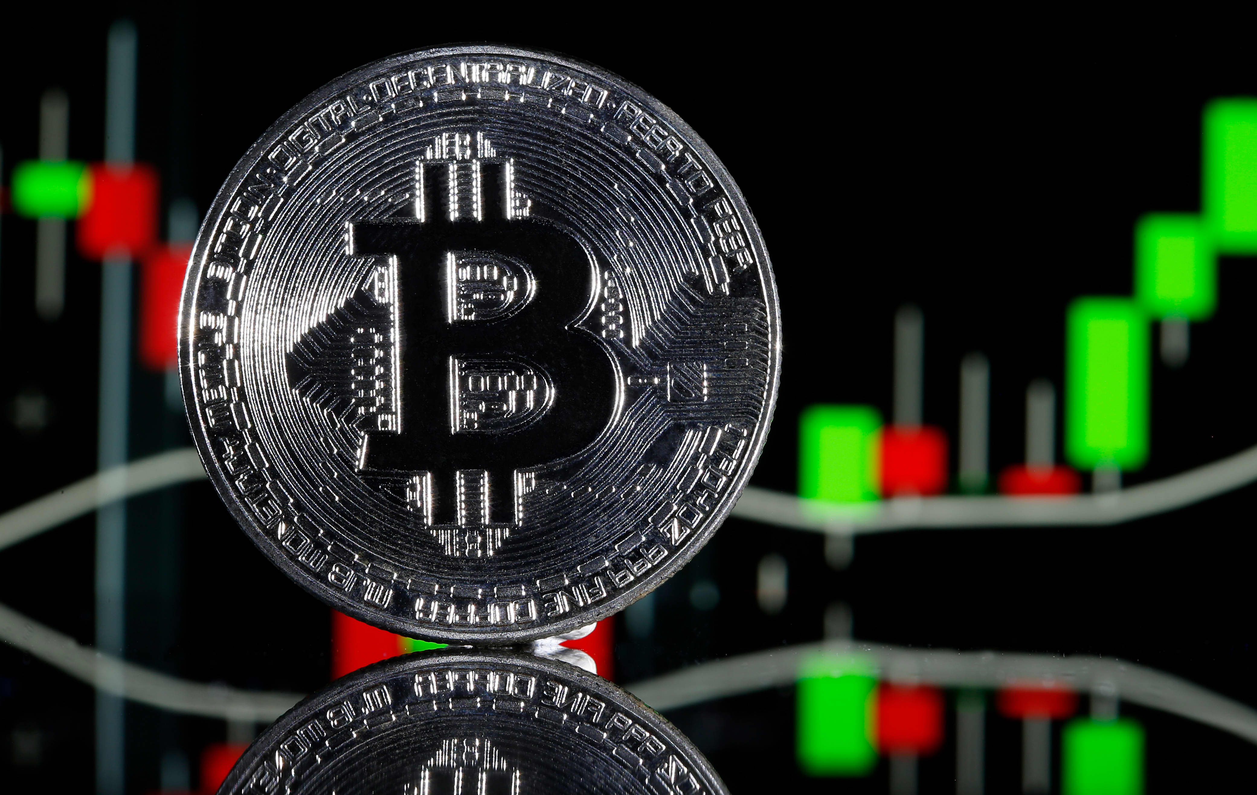 Bitcoin tops $50,000, hitting a more than 3-month high thumbnail