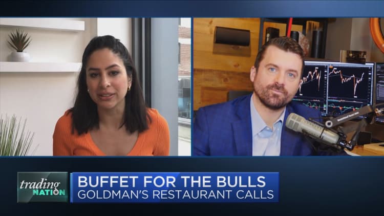 Goldman gets bullish on fast food stocks — two traders' top picks