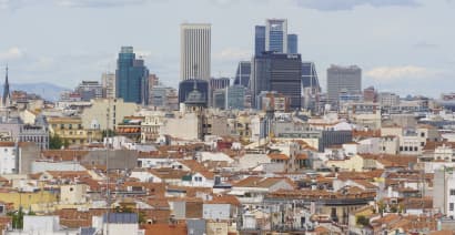 Mayor: Madrid blast kills 2; apparently linked to gas leak