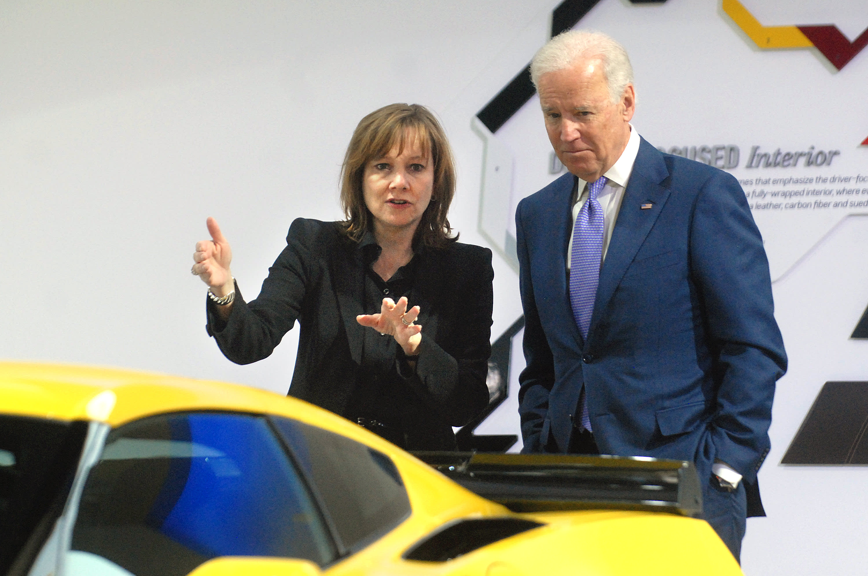 Biden pushes for EVs to make up 40% or more of U.S. auto sales by 2030