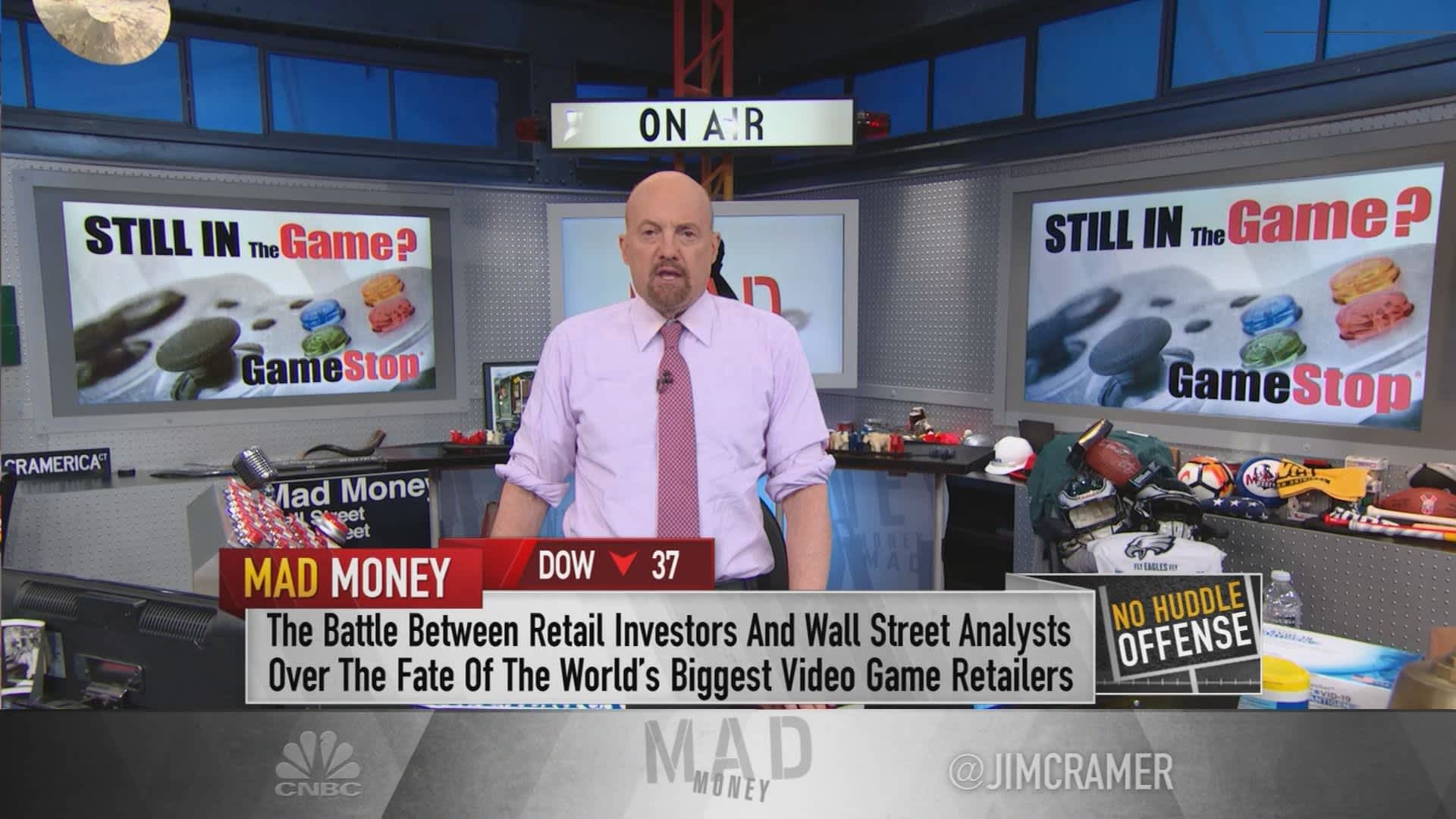 Cramer urges caution on GameStop, says there are 'easier ways to make money