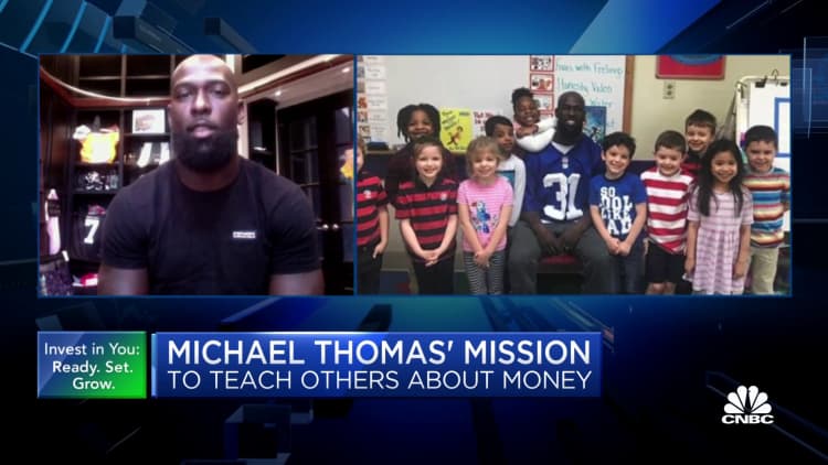 Texans' Michael Thomas on his mission to teach others about money
