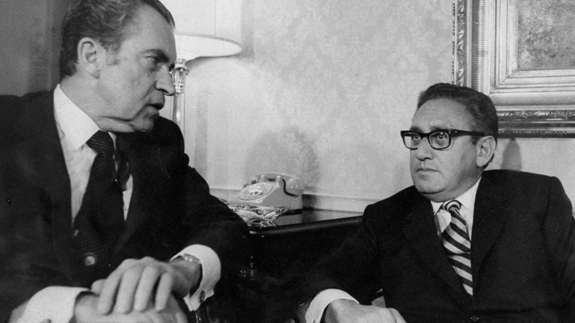 President Richard Nixon with National Security Advisor Henry Kissinger at the Waldorf-Astoria in 1972.