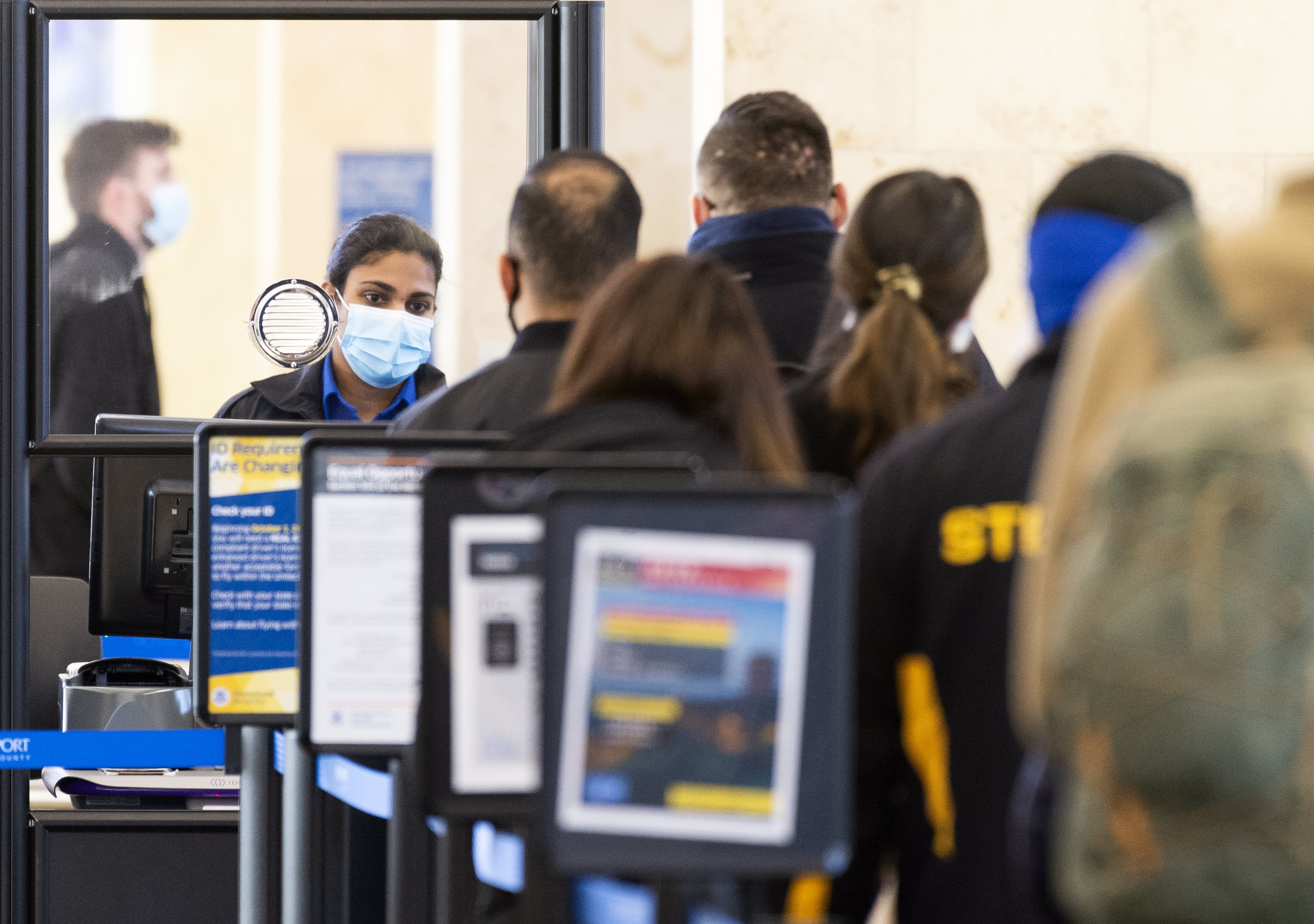 TSA to double minimum fines for air travelers who refuse to wear masks to $500