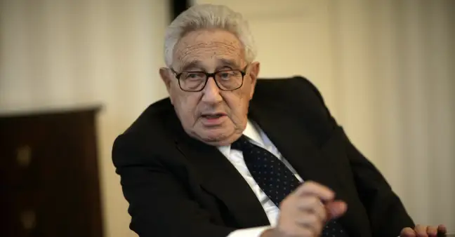 'Kissinger still lives in the 20th century': Ukraine rejects suggestion it should cede land to Putin