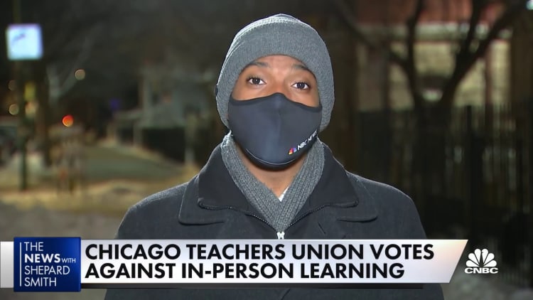 Chicago teachers union votes against in-person learning, which could lead to strike