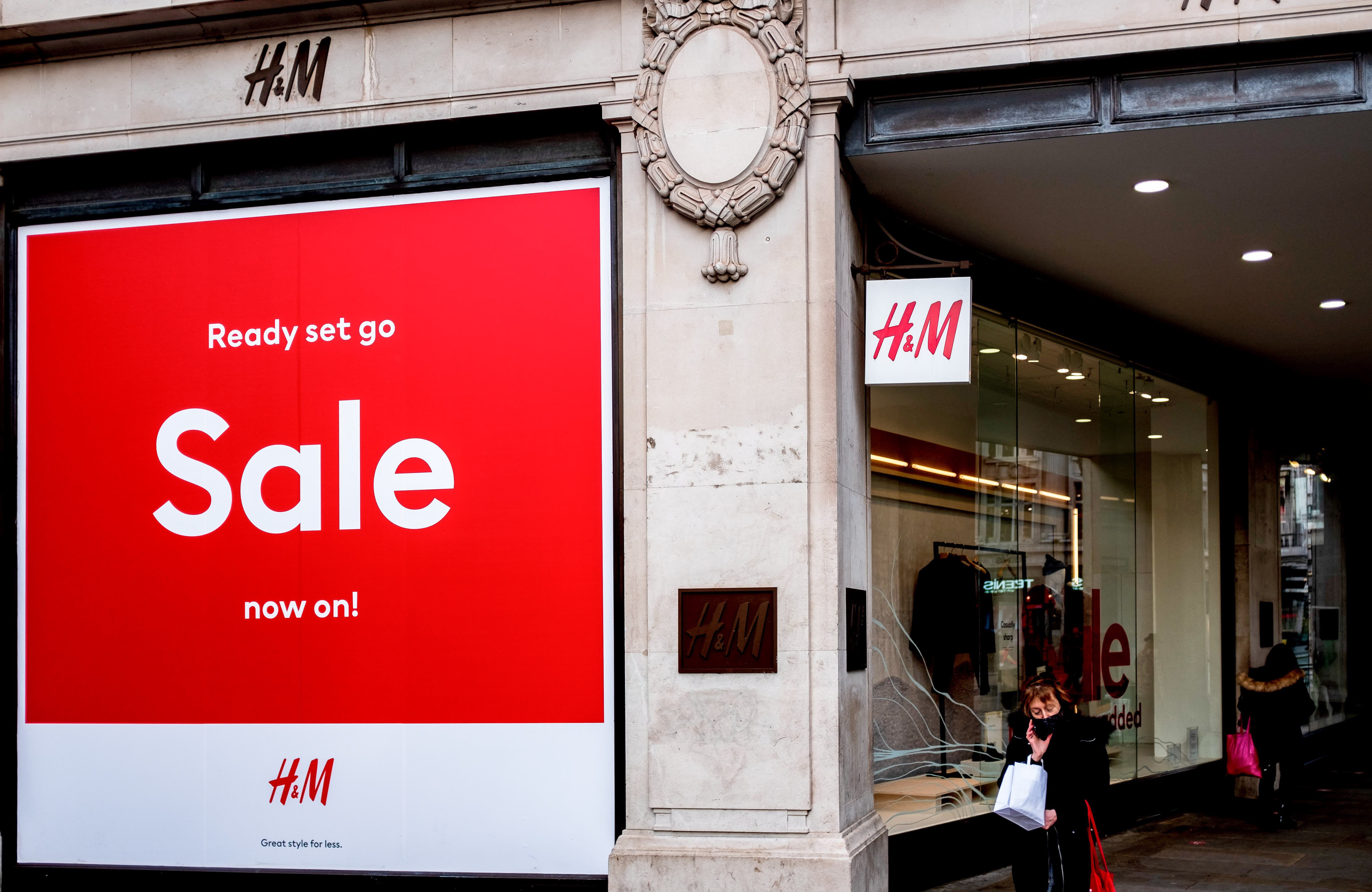 H&M Faces Sales Setback in Q4 as Inditex Dominates, But Profit Margin Strategy Shows Promise