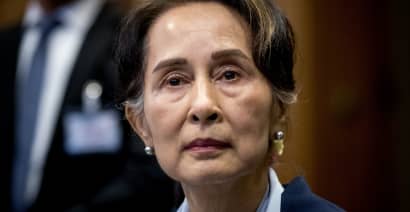 U.S. trying to contact Aung San Suu Kyi after civilian officials die in Myanmar military custody