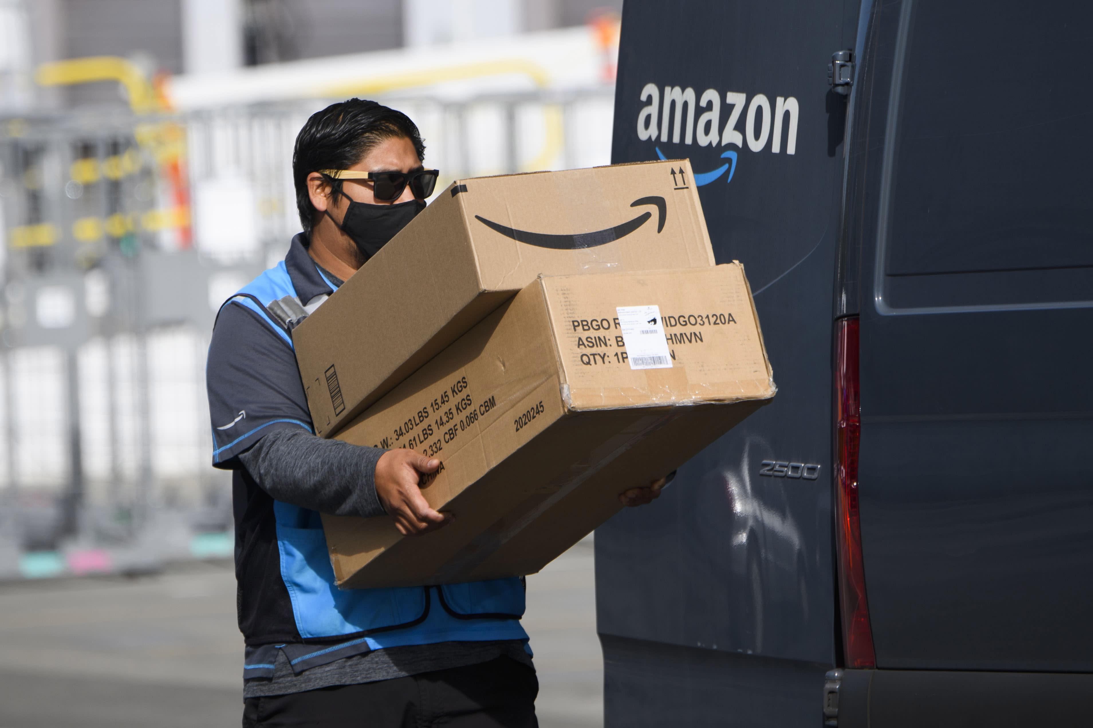 Amazon using AI-equipped cameras in delivery vans