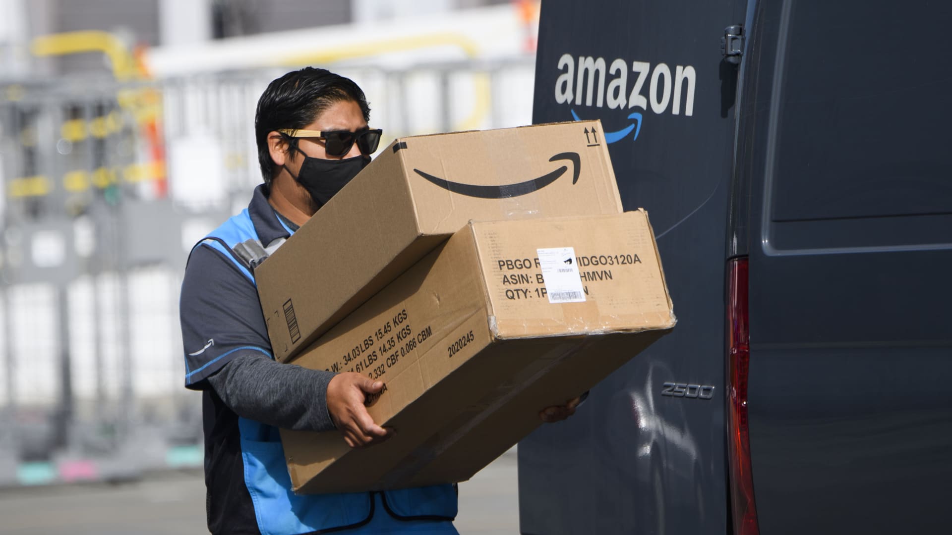 Amazon delivery drivers in southern California join Teamsters union