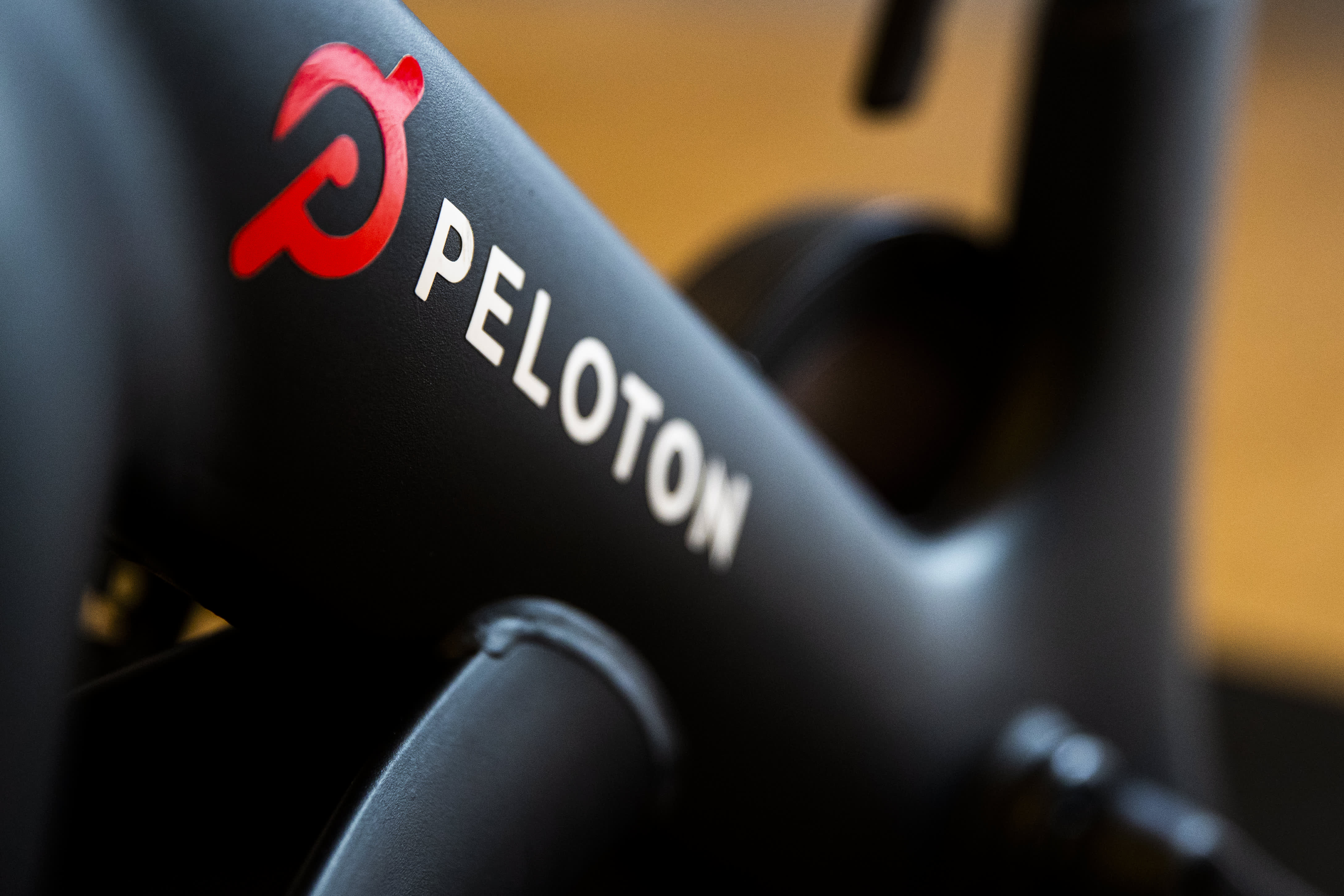 Peloton’s holiday may have been weaker than expected, analysts say, prompting lower forecasts