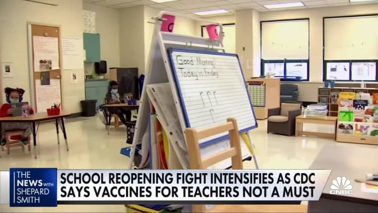 School reopening fight continues as CDC director says vaccines for teachers not required to reopen