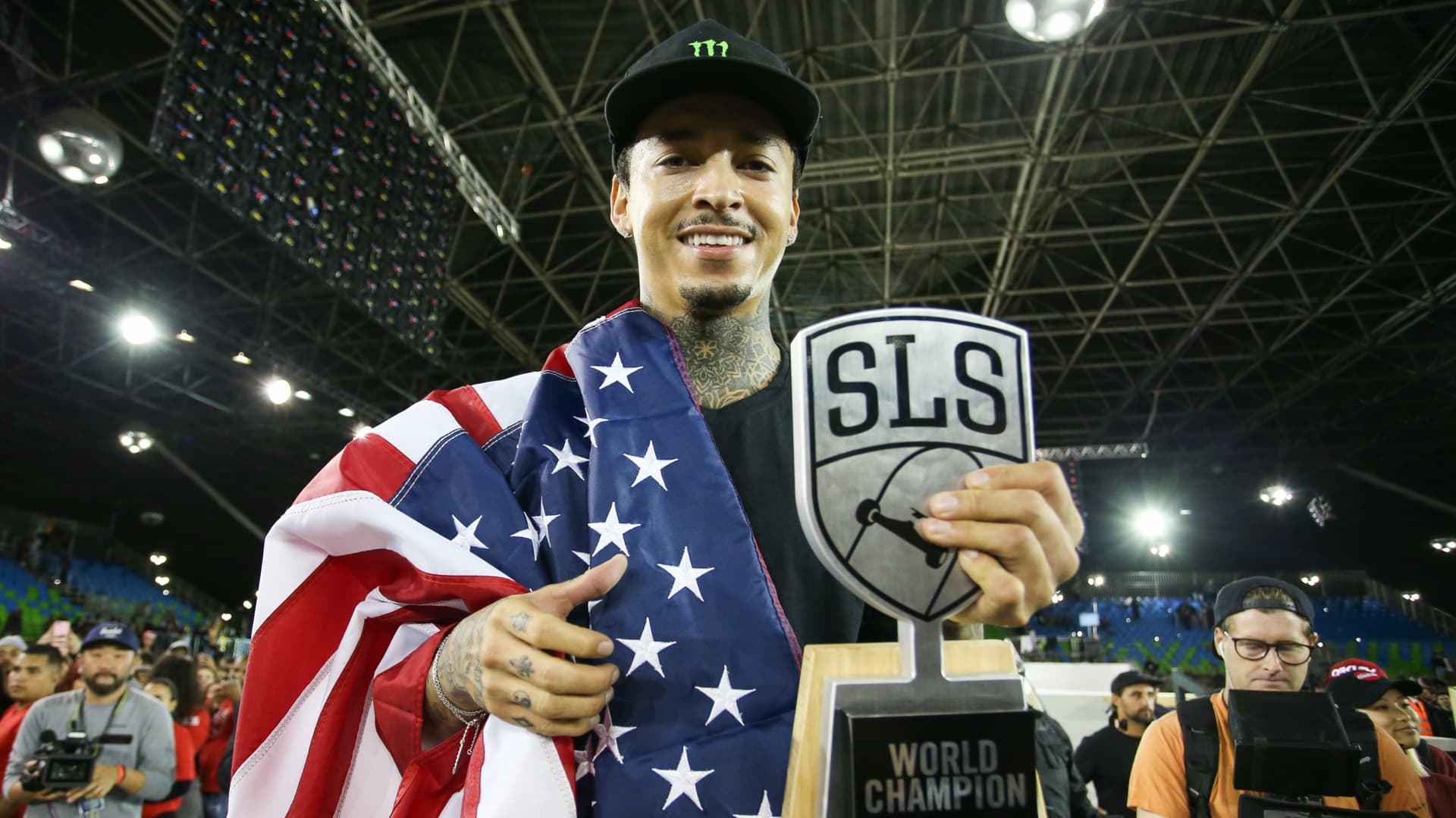 Nyjah Huston of the United States poses with his trophy after winning the first place during the WS/SLS 2019 World Championship at Parque Anhembi on September 22, 2019 in Sao Paulo, Brazil.