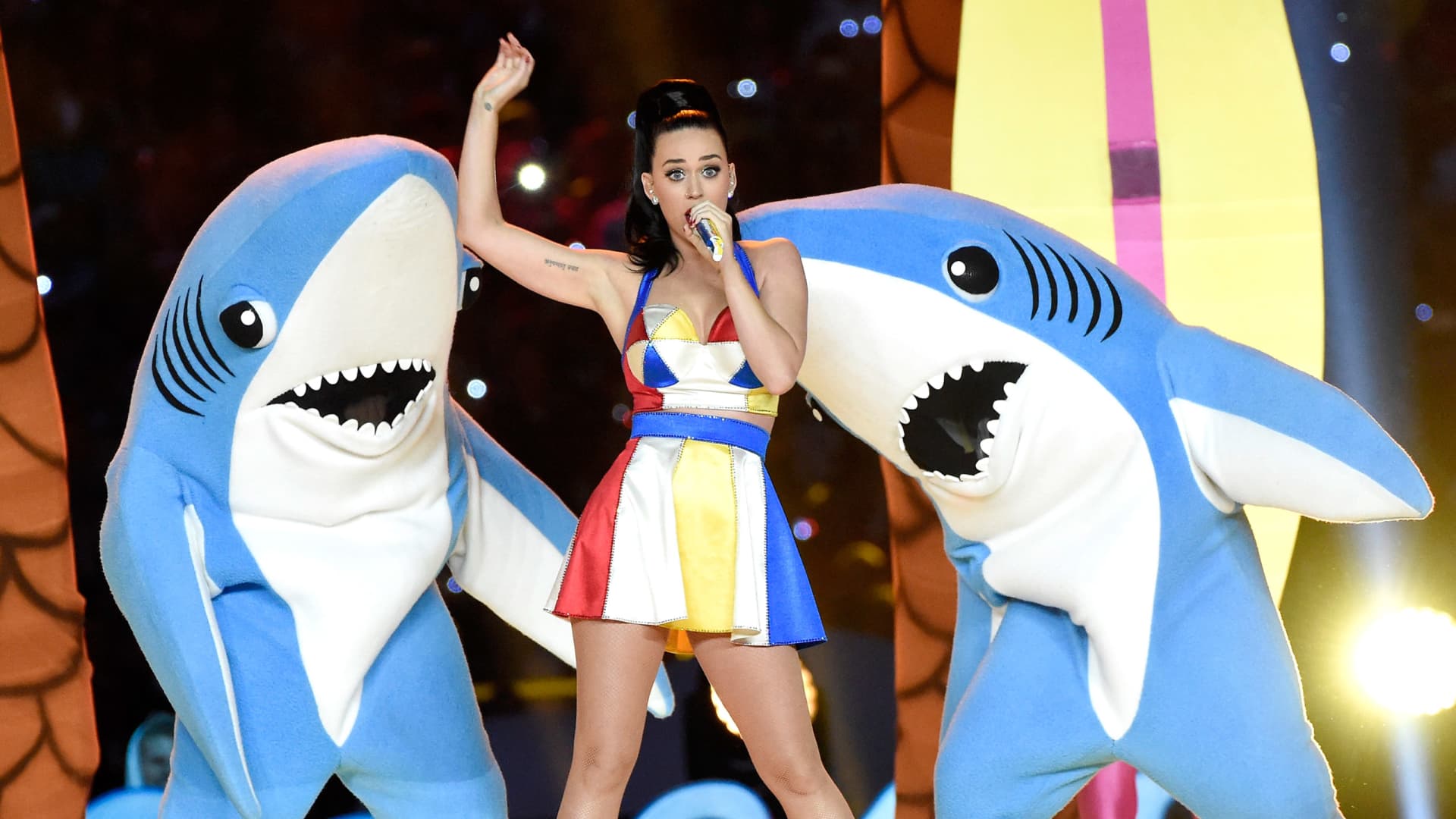 Recording artist Katy Perry performs onstage during the Pepsi Super Bowl XLIX Halftime Show at University of Phoenix Stadium on February 1, 2015 in Glendale, Arizona.(Photo by Kevin Mazur/WireImage)