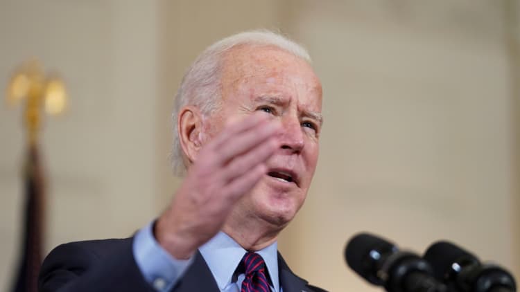 Biden wants to forgive $10,000 in student loans. Top Democratic senators want $50,000.