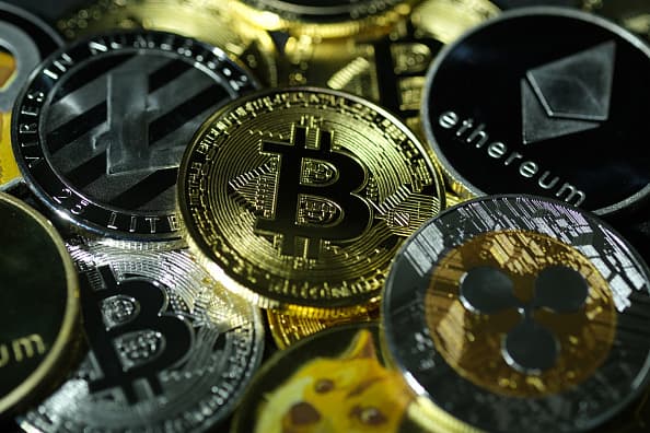Bitcoin, ethereum attempt positive start to week after wild plunges