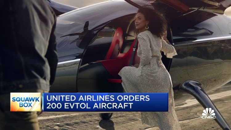 United Airlines orders 200 electric vertical aircraft